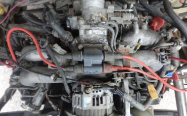 Volkswagen-kombi-camper-1981-grey-34