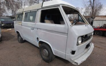 Volkswagen-kombi-camper-1981-grey-7
