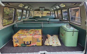 Volkswagen-micro-bus-1964-11
