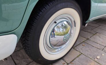 Volkswagen-micro-bus-1964-9