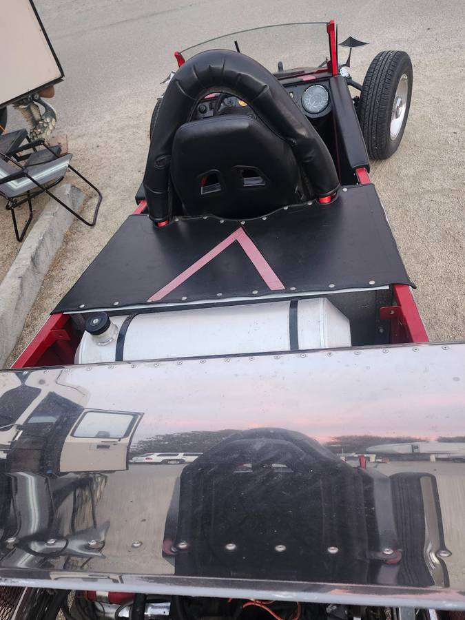 Volkswagen-roadster-1968-5