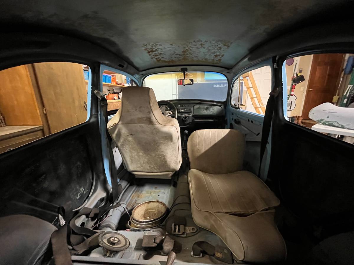 Volkswagen-super-beetle-1971-blue-10