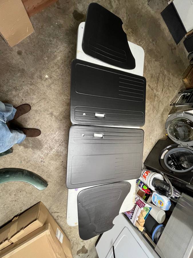 Volkswagen-super-beetle-1971-blue-16