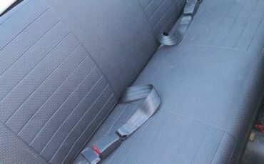 Volkswagen-super-beetle-1974-yellow-2