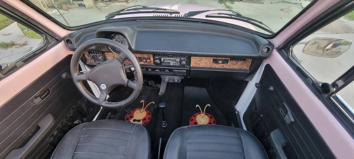 Volkswagen-super-beetle-vw-1979-16