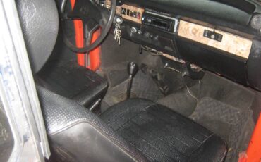 Volkswagen-super-beetle-vw-1979-red-1