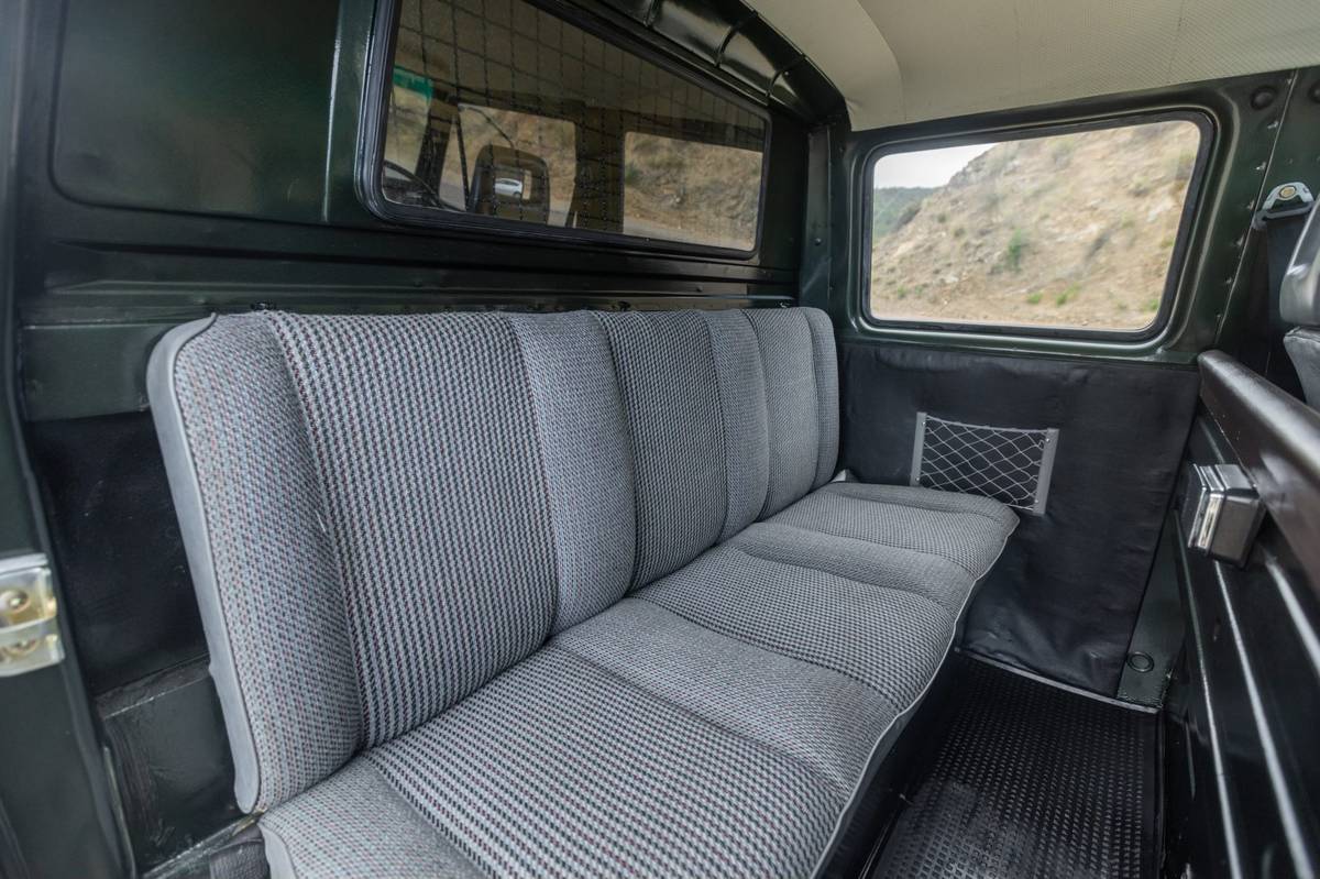 Volkswagen-t-3-doka-diesel-1987-green-16