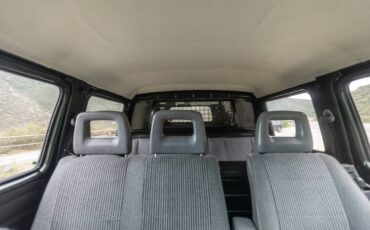 Volkswagen-t-3-doka-diesel-1987-green-17