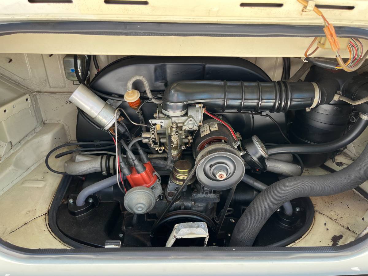 Volkswagen-thing-1973-white-14