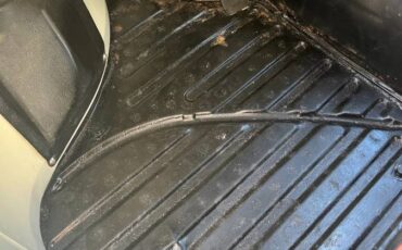 Volkswagen-thing-1973-white-15