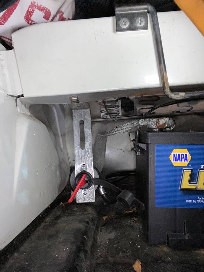 Volkswagen-thing-1973-white-19