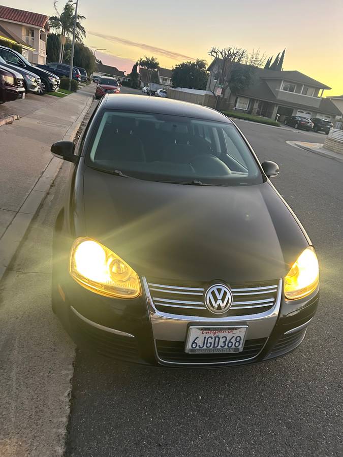 Volkswagen-tiguan-1990-1