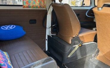 Volkswagen-transporter-1978-9