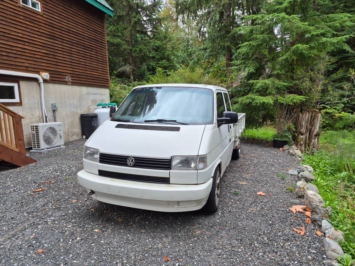 Volkswagen-transporter-1992-white-1