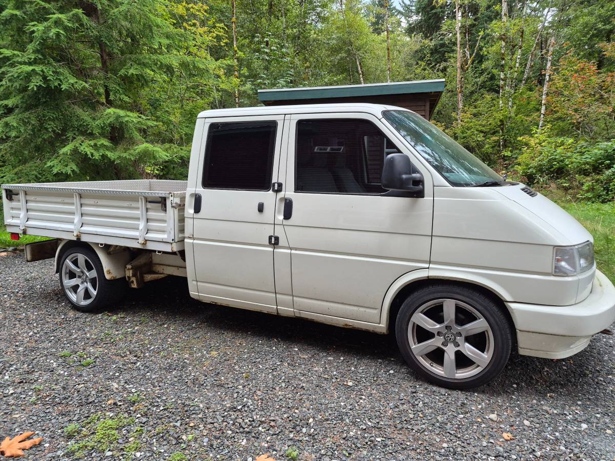 Volkswagen-transporter-1992-white-4