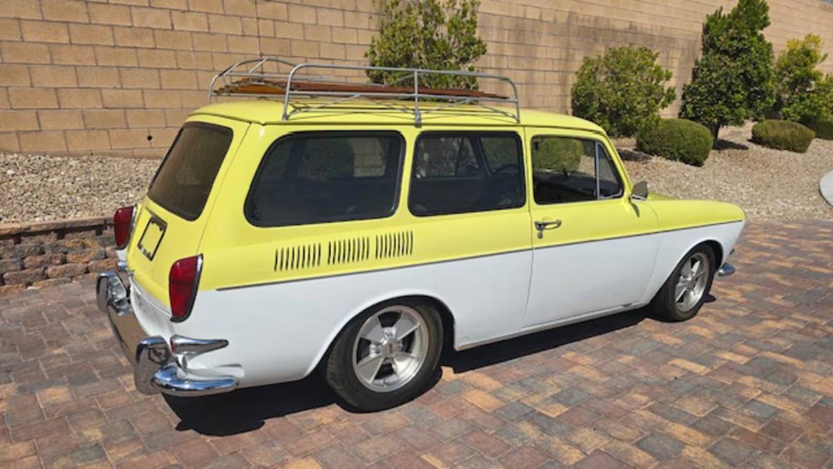 Volkswagen-type-3-squareback-1967-2