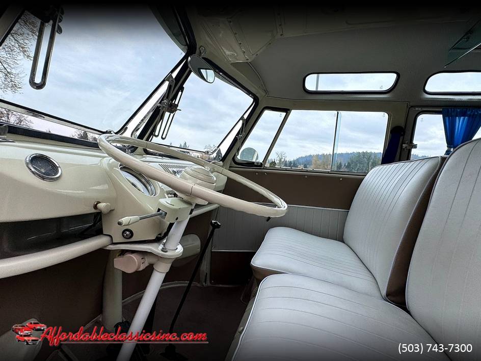 Volkswagen-type-ii-1966-65