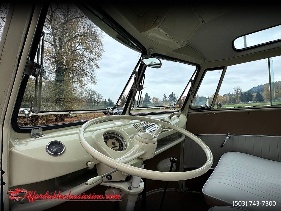 Volkswagen-type-ii-1966-71