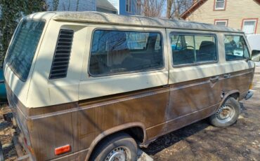 Volkswagen-vanagon-1981-brown-4