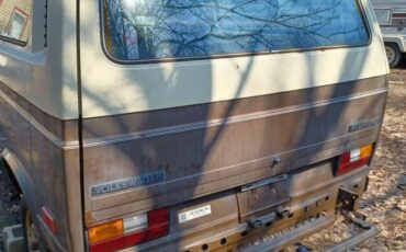 Volkswagen-vanagon-1981-brown-5