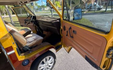 Volkswagen-vanagon-1982-custom-17