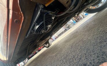 Volkswagen-vanagon-1982-custom-20