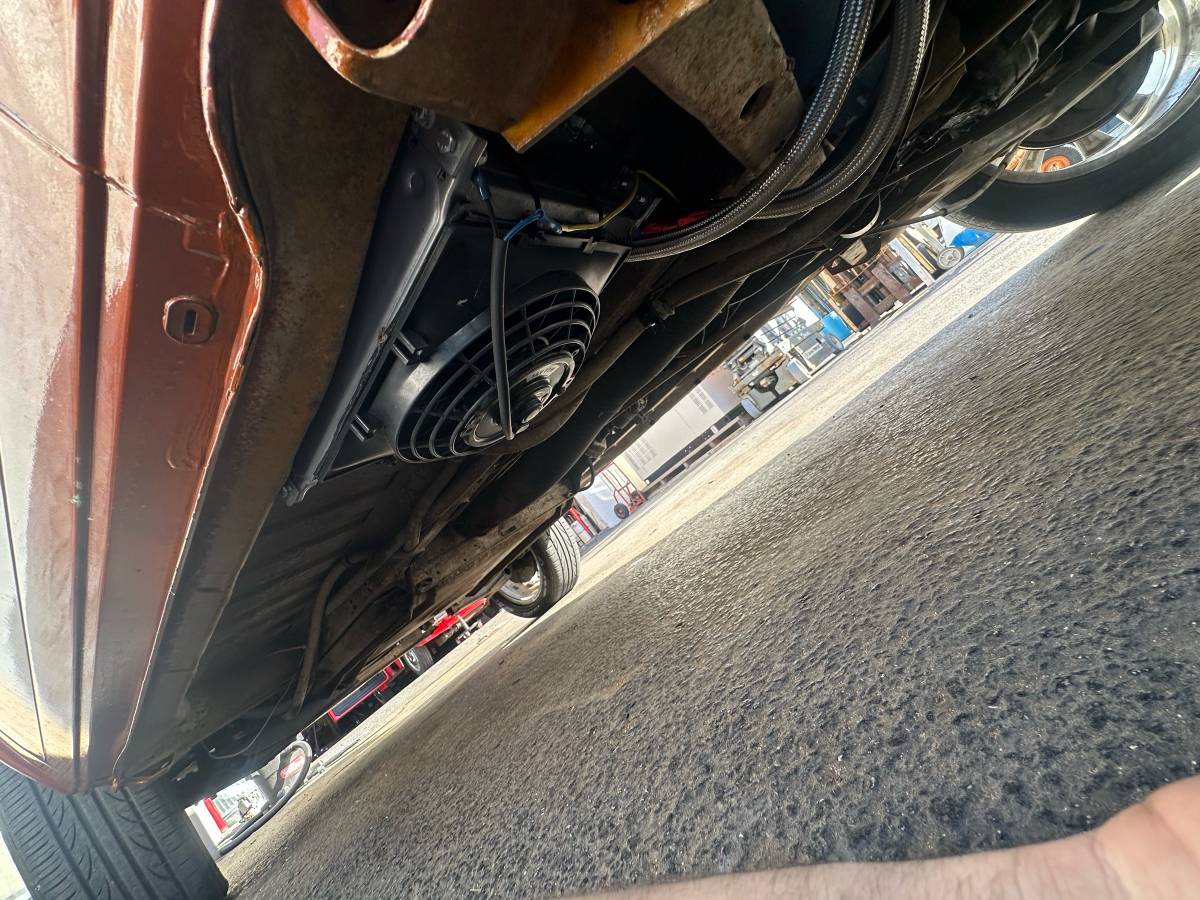 Volkswagen-vanagon-1982-custom-20