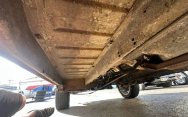 Volkswagen-vanagon-1982-custom-21