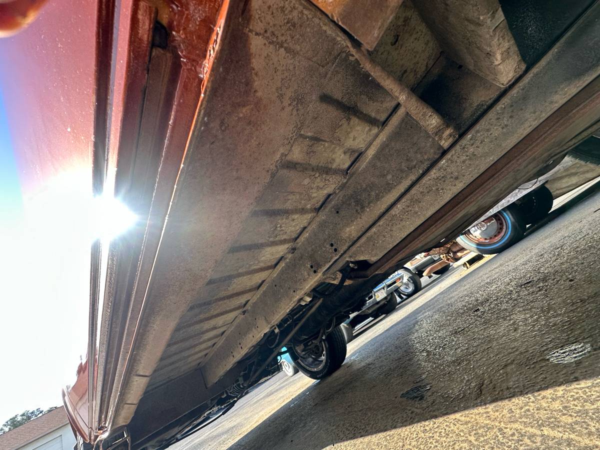 Volkswagen-vanagon-1982-custom-3