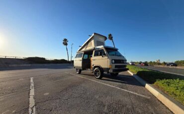 Volkswagen-vanagon-1985-8