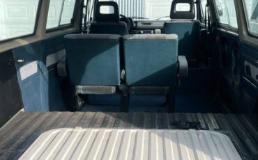 Volkswagen-vanagon-1985-blue-5