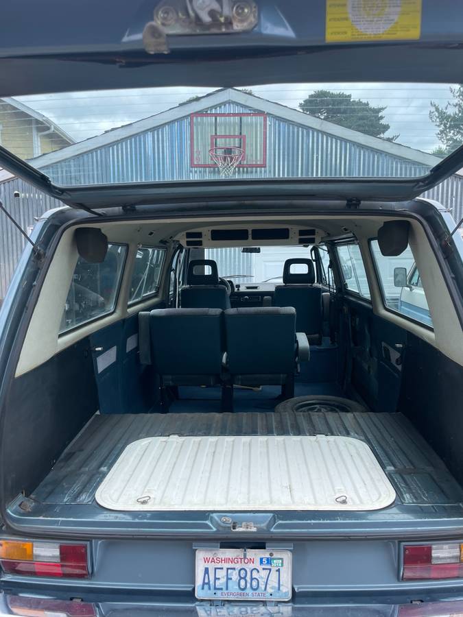 Volkswagen-vanagon-1985-blue-6