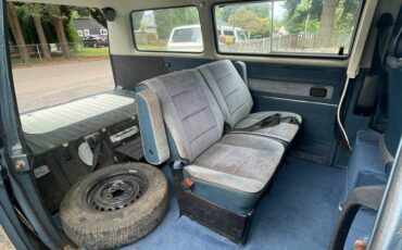 Volkswagen-vanagon-1985-blue-7