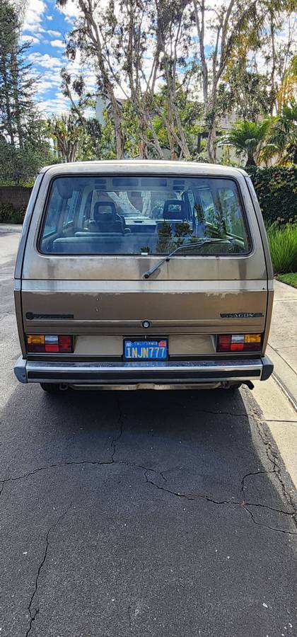 Volkswagen-vanagon-1985-brown-5