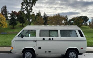 Volkswagen-vanagon-2.0l-1982-white-10