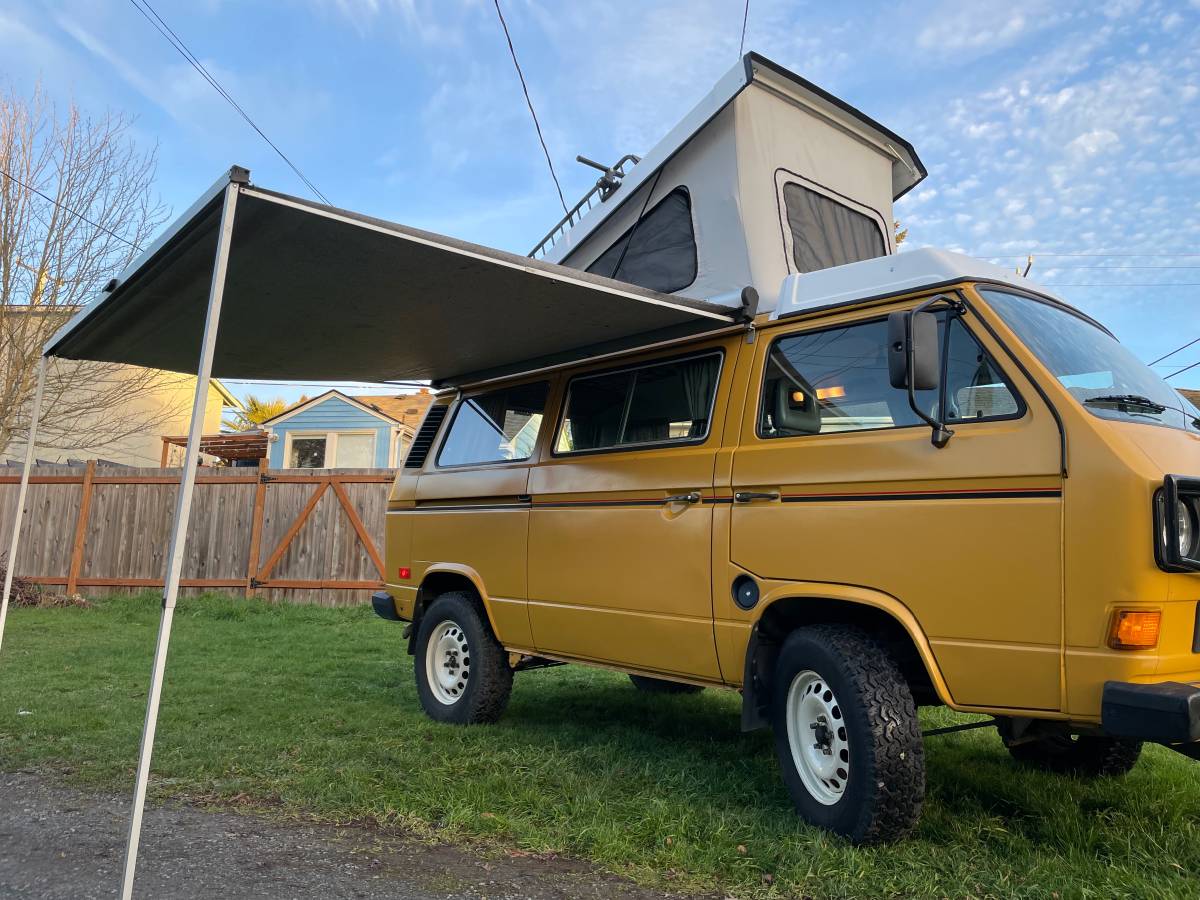 Volkswagen-vanagon-camper-1989-yellow-7