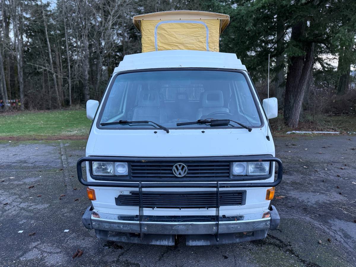 Volkswagen-vanagon-camper-1990-11