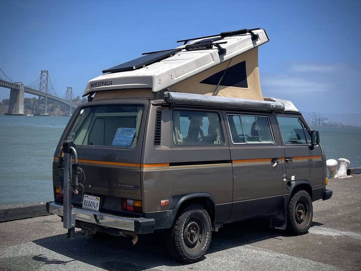 Volkswagen-vanagon-westfalia-1986-brown-21
