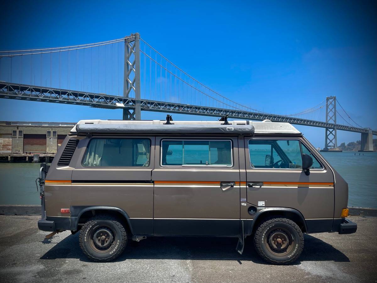 Volkswagen-vanagon-westfalia-1986-brown-22