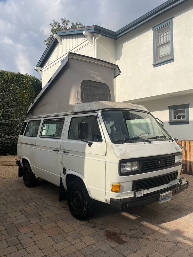 Volkswagen-vanagon-westfalia-1986-white-1