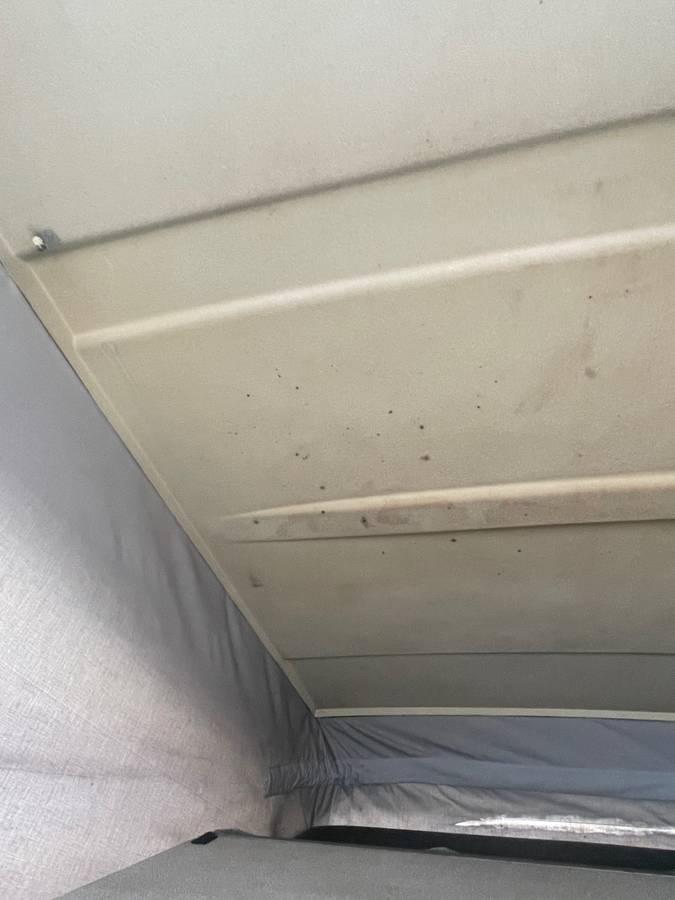 Volkswagen-vanagon-westfalia-1986-white-12