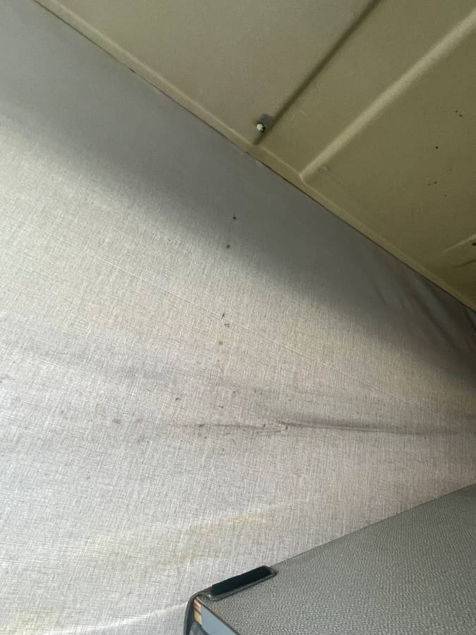 Volkswagen-vanagon-westfalia-1986-white-13