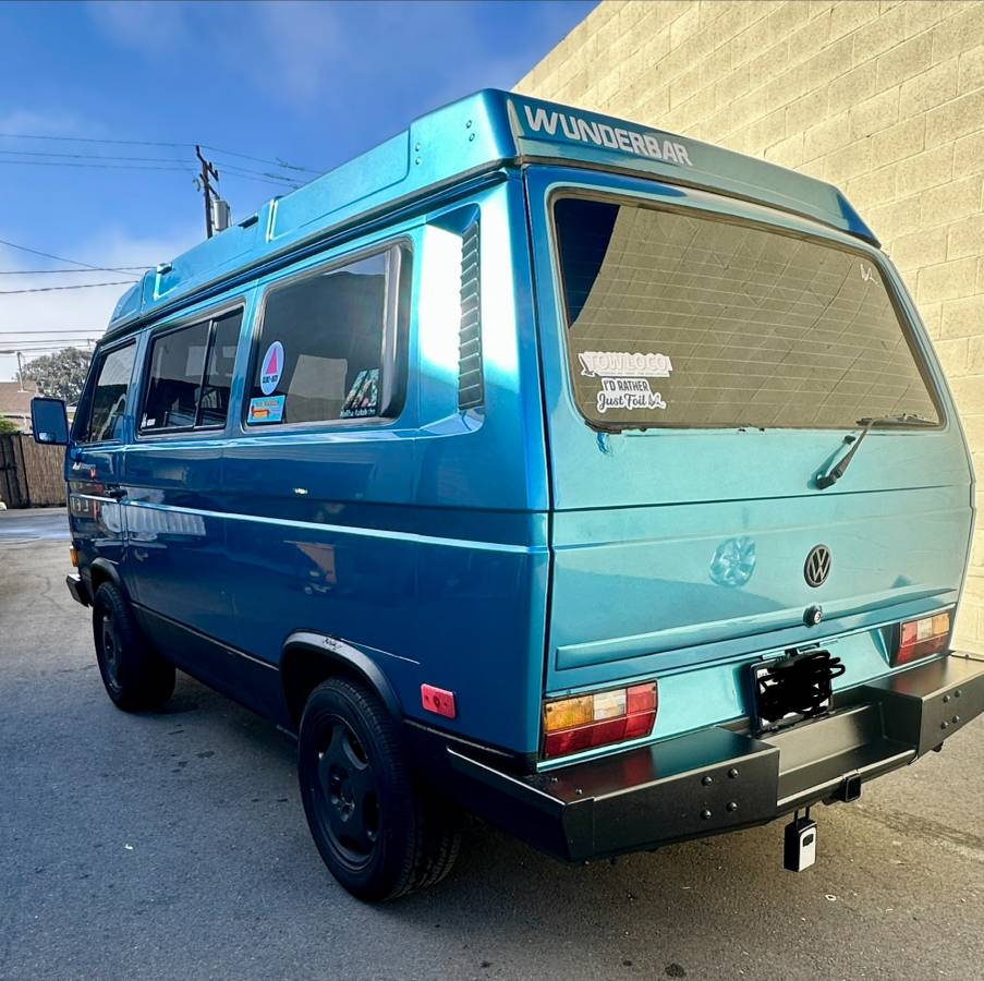 Volkswagen-vanagon-westfalia-1990-blue-3