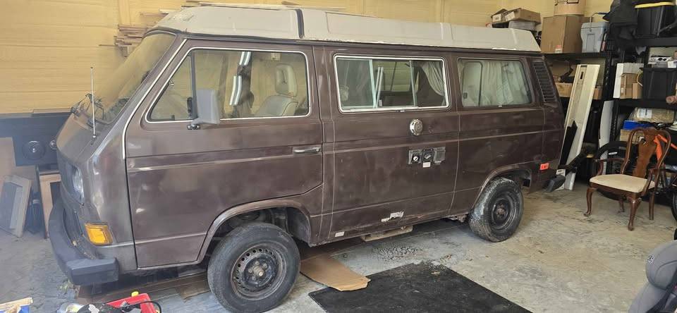 Volkswagen-vw-vanagon-1985-1