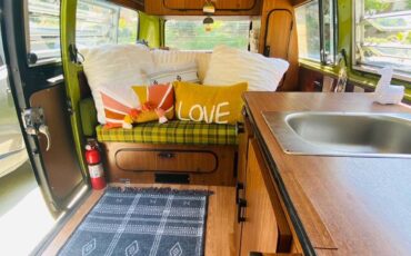 Volkswagen-westfalia-1978-1