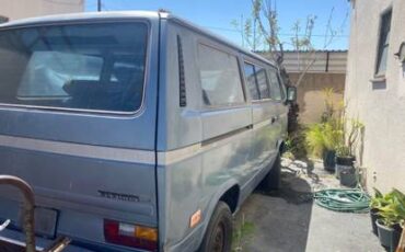 Volkwagon-vanagon-1983-blue-1