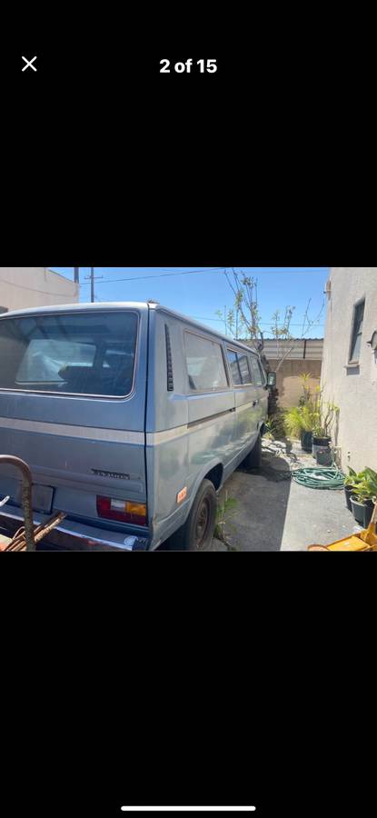 Volkwagon-vanagon-1983-blue-1