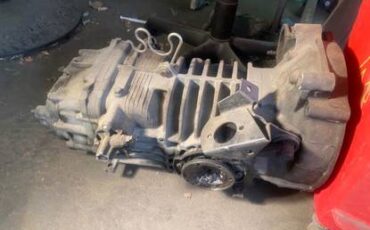 Volkwagon-vanagon-1983-blue-4