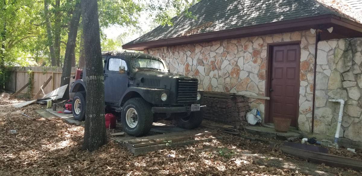 Volve-sugga-1954-black-4