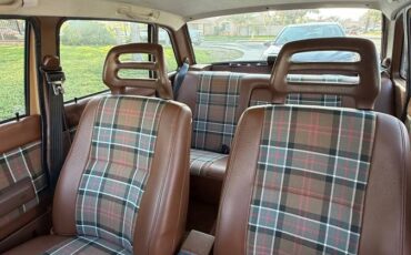 Volvo-240-1986-brown-13